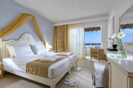 Alexander Beach & Village Resort - 75