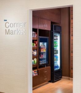 Fairfield Inn & Suites - 8