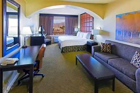 Radisson Airport - 34