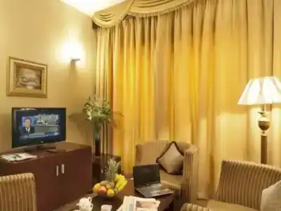 Sun & Sands Sea View - 12