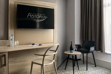 Astoria - 9