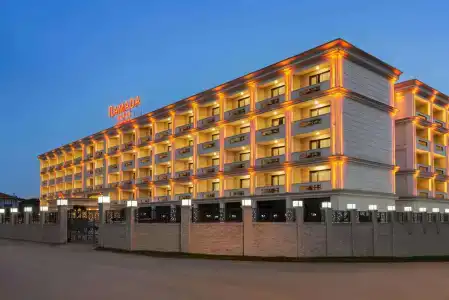 Ramada Plaza By Wyndham - 0