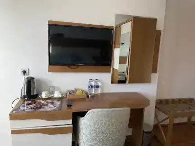 Shah Inn - 32