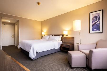 Holiday Inn Express -, An Ihg - 67