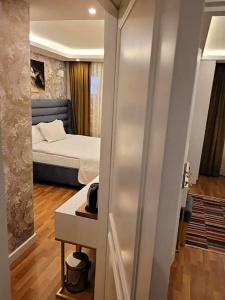 Mr Beyaz Butİk - 27