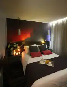Hôtel Lumières Montmartre Paris - 24