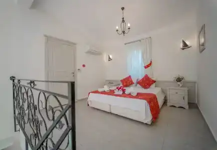Alacati Marina Palace - 36