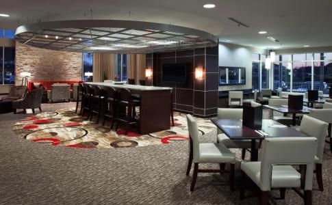DoubleTree by Hilton Savannah Airport - 21