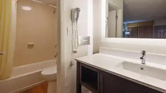 Best Western Central Inn - 42