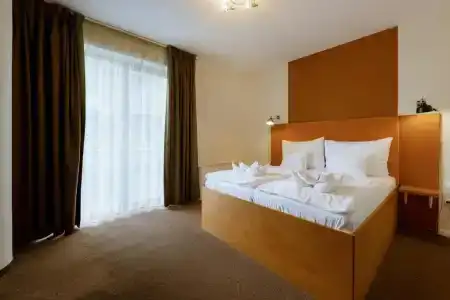 Bliss & Wellness - 60