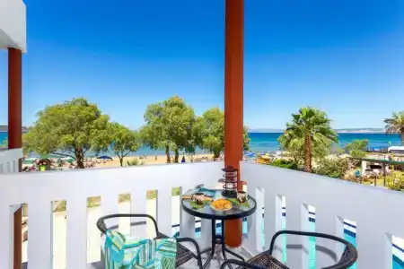 Eden Beach - 102