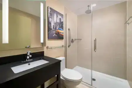 Best Western Premier Herald Square - 38