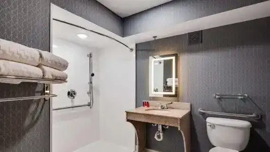 Best Western Premier City Gateway - 90