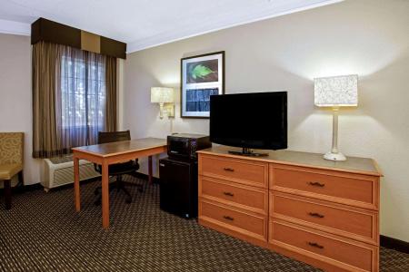 La Quinta by Wyndham Tucson Airport - 5