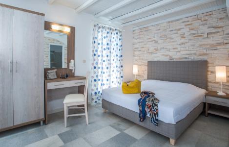 Naxos Holidays - 1