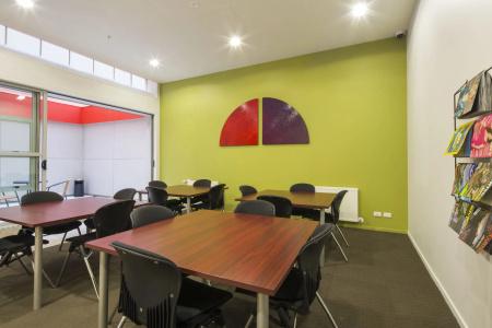 Ibis Styles - 17