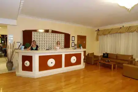 Plaza Pallas - 1