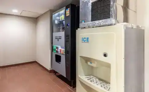 Quality Inn - 9