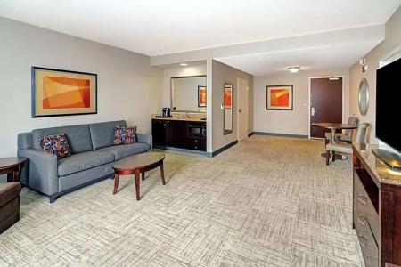 Hilton Garden Inn - 66