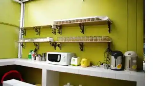OYO 1054 Phuket Backpacker Hostel - 29