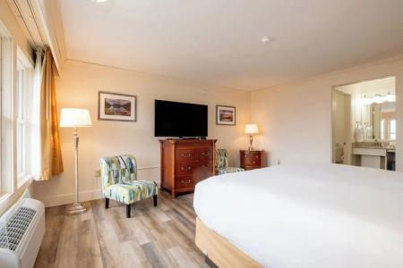 Days Inn by Wyndham - 62