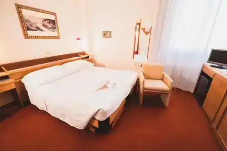 Grand Milano - 12