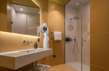 Radisson Blu 1835, Cannes - 18