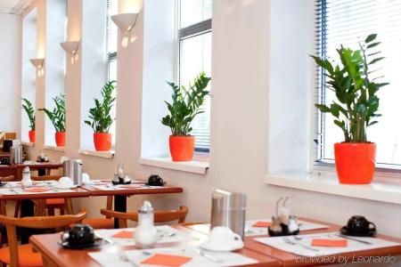 Ibis Styles Budapest City - 11