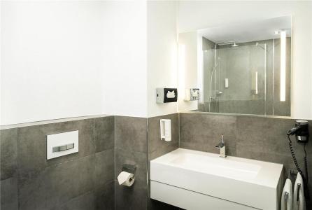 ArtANA Prestige am neuen Rathaus - 16