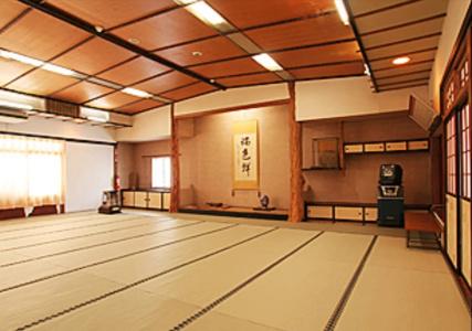 Yamadaya - 10