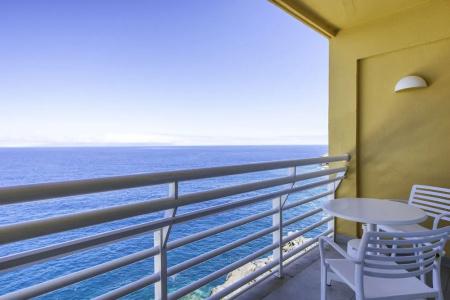 Atlantic Holiday - 125