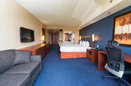 Quality Inn & Suites - 59