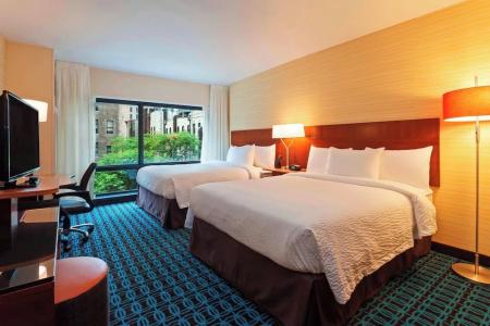 Fairfield Inn and Suites Chicago Downtown-River North - 43