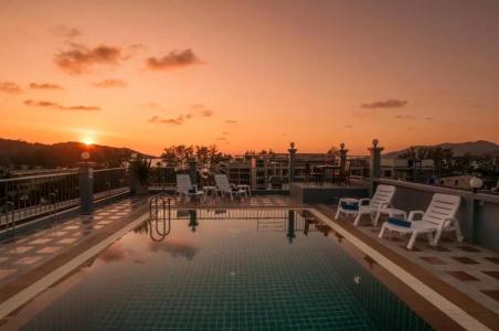 The Crystal Beach - 13