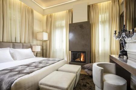 3 Sixty & Suites - 50