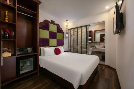 Vision Premier & Spa - 63