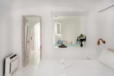 Zefi & Suites - 221