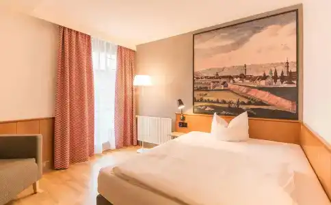 Bayerischer Hof - 28