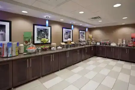 Hampton Inn - 26