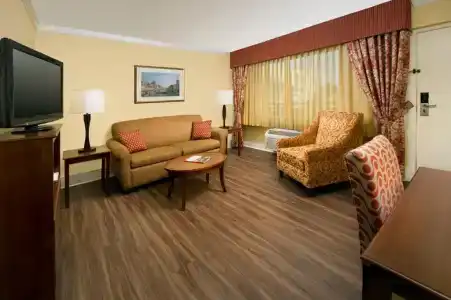 Park Lane Suites & Inn - 65