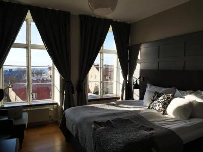 Clarion Wisby - 33