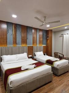 Darcys International - 18