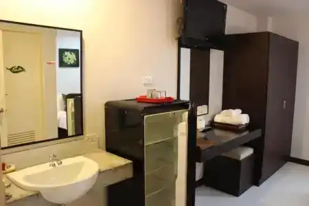 CK Residence - 8