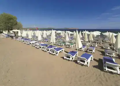 Petunya Beach Resort - 18