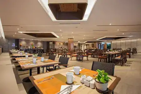 Le Meridien Khao Lak Resort & Spa - Sha Extra Plus - 26