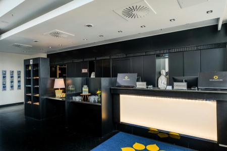 Stays by friends Gelsenkirchen - 29