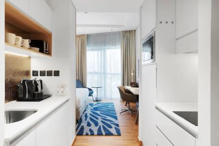 Adagio Premium The Palm - 48