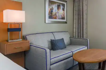 DoubleTree by Hilton Atlanta Airport - 3
