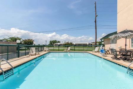 Sleep Inn - 10