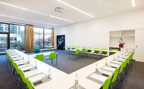 Lindner & Sports Academy - 12